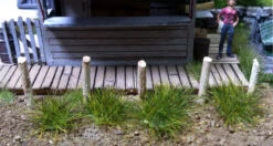 Bachmann 31031 SceneScapes Medium Green Grass Tufts 1/4" 100 Pack