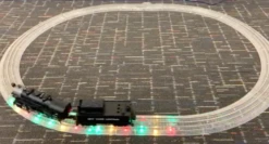 Lionel 2025020 O Gauge Lighted FasTrack O-36 Curve 4 Pack 5 Lionel 2025020 O Gauge Lighted FasTrack O-36 Curve 4 Pack -Model Train Toys Shop lionel 2025020 o gauge lighted fastrack o 36 curve 4 pack