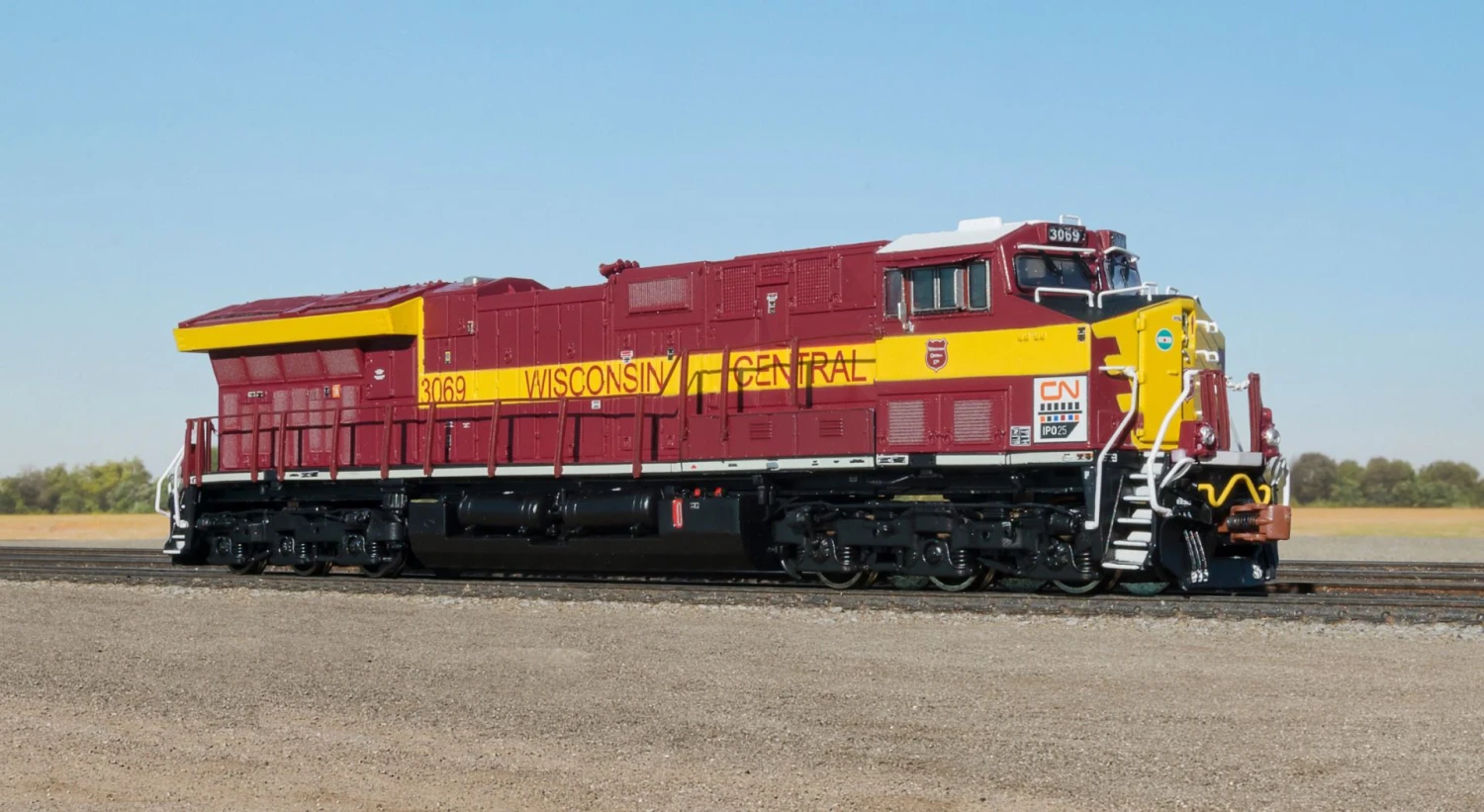 ScaleTrains Rivet 33641 N Scale GE ET44 Tier 4 Diesel "Wisconsin Central Heritage" CN 3069 1 ScaleTrains Rivet 33641 N Scale GE ET44 Tier 4 Diesel "Wisconsin Central Heritage" CN 3069