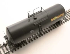 Walthers 920-100163 HO Scale 16,000 Gallon Funnel Flow Tank Car Tru Sweet UTLX 75847 5 Walthers 920-100163 HO Scale 16,000 Gallon Funnel Flow Tank Car Tru Sweet UTLX 75847 -Model Train Toys Shop walthers 920 100163 ho scale 16 000 gallon funnel flow tank car tru sweet utlx 75847 3