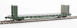 Walthers Mainline 910-5827 60' Pullman Bulkhead Flatcar Weyerhauser CLC 1105