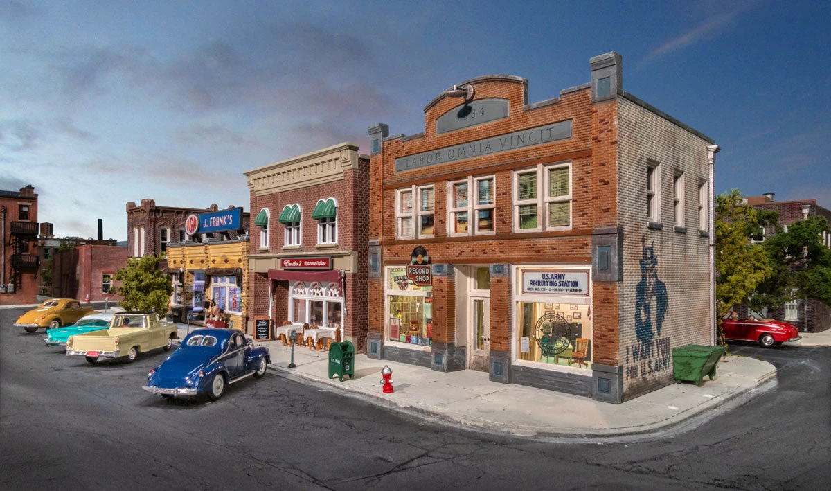 Woodland Scenics Woodland BR4957 N Scale Built Up Structure B&R Records Amd Recruiting Office 3 Woodland Scenics Woodland BR4957 N Scale Built Up Structure B&R Records Amd Recruiting Office - Image 3